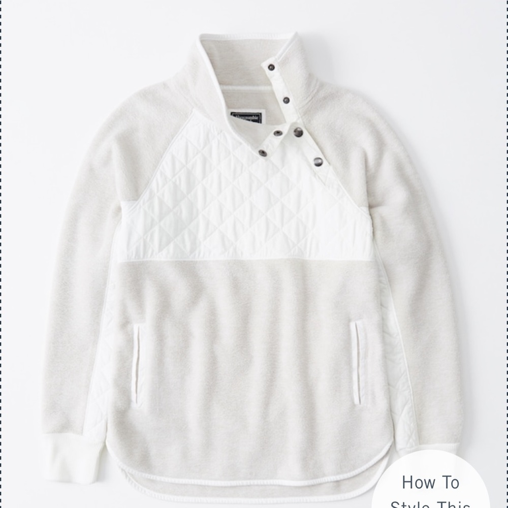 Brand New! Abercrombie asymmetrical snap fleece in white! Size: Medium